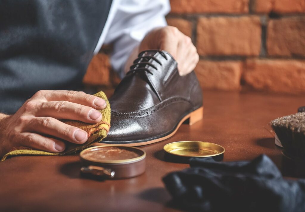Las-reglas-de-oro-para-tus-zapatos-om_Zapatos_0000_Layer-3