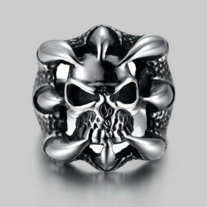 anillo gris con diseno de calabera marca calak cl sico 141677 200798 1