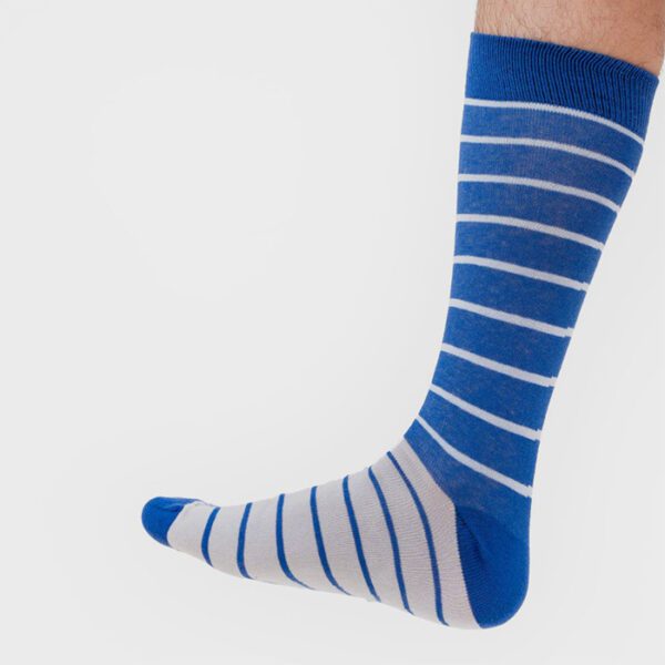 calcetines azul diseno inverted blue marca tishas cl sico 150225 254069 3