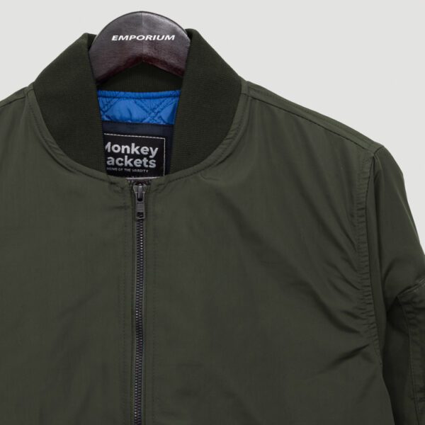 chumpa verde estructura plana marca monkey jackets slim 156194 305986 2