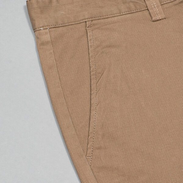 pantal n khaki estructura labrada marca carven slim 153183 273720 4