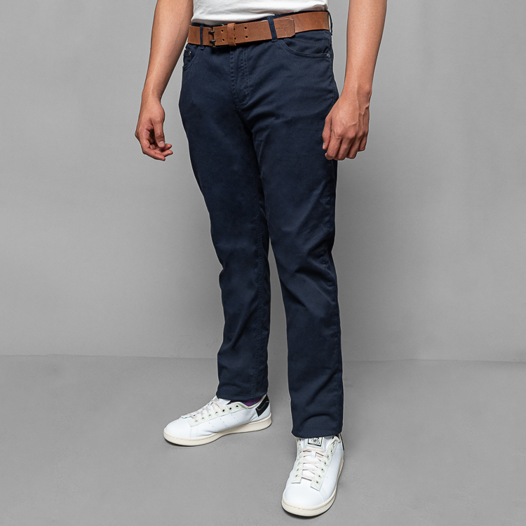 Pantalón azul ma estructura plana 5 bolsillos marca Carven slim | 130229