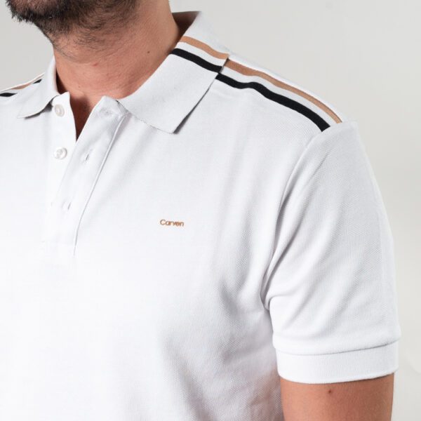 polo blanca estructura doble franja marca carven slim 150791 270507 2