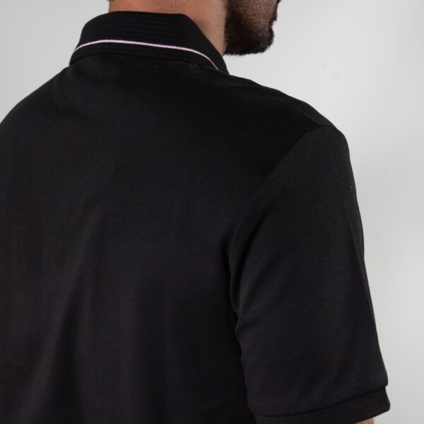 polo negra estructura labrada marca carven slim 150811 270503 4