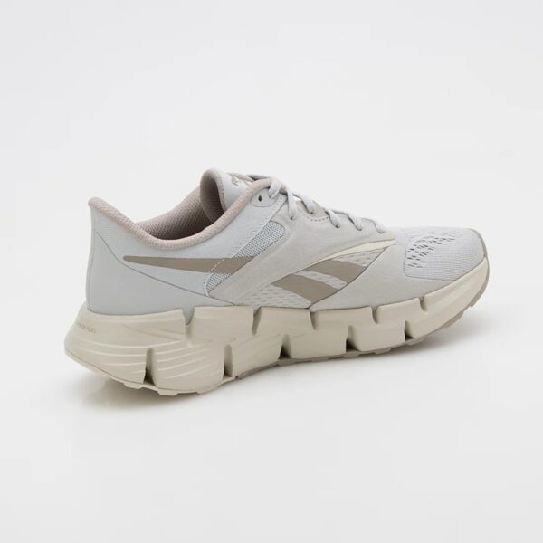 sneakers beige estilo 100074661 marca reebok cl sico 157788 311494 1