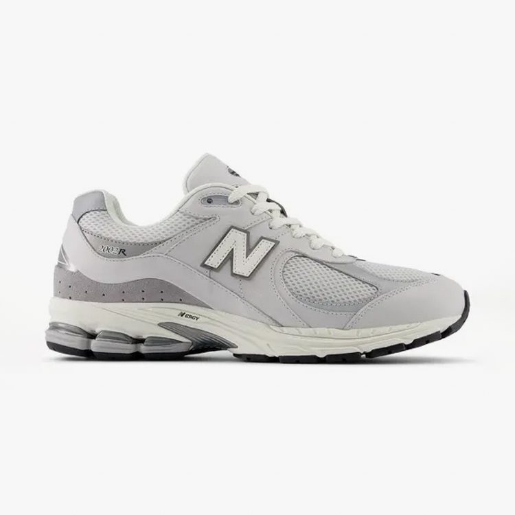 sneakers gris estilo m2002rpp d marca new balance cl sico 159392 330931 1